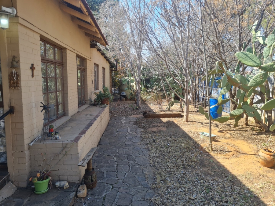 4 Bedroom Property for Sale in Noordhoek Free State